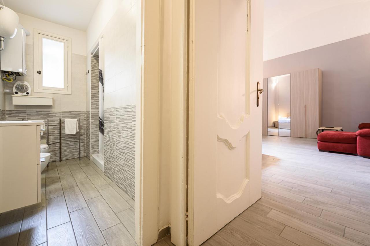 Via Atri 37 Apartment Naples Exterior photo