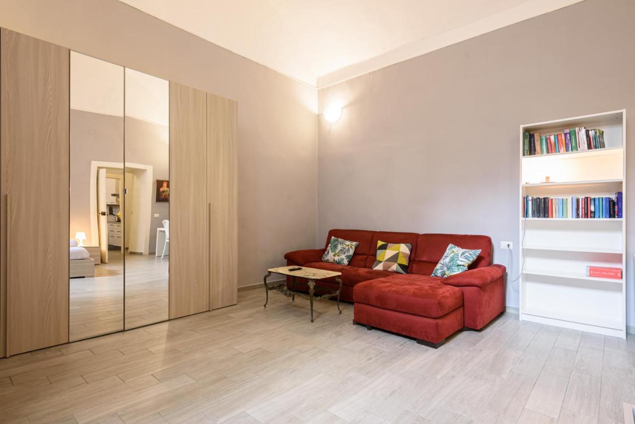 Via Atri 37 Apartment Naples Exterior photo